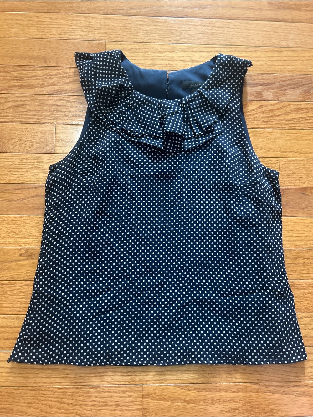 J. Crew Blouse Women’s Size 4 Navy Blue Polka Dot silk sleeveless top Ruffle